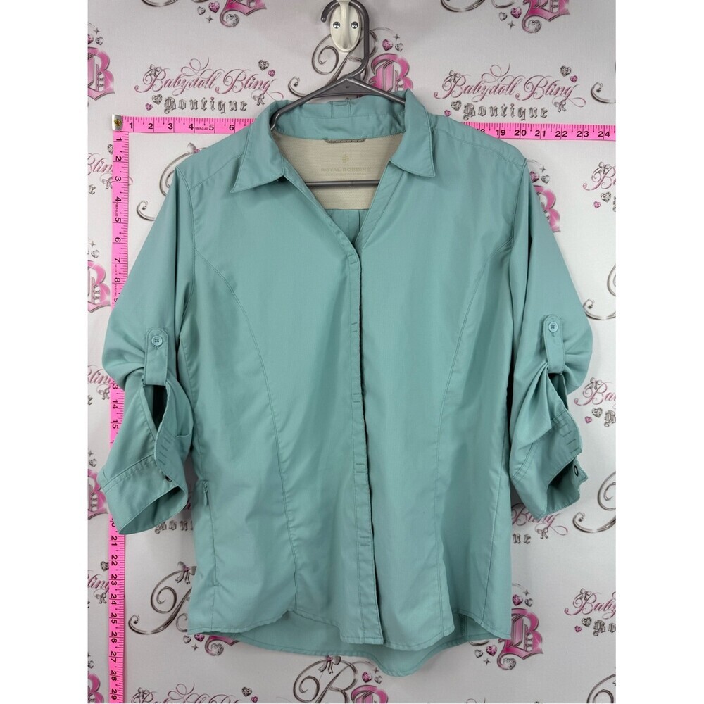 Royal Robbins blue top Women's Mint Green Roll-Tab Button Down Shirt